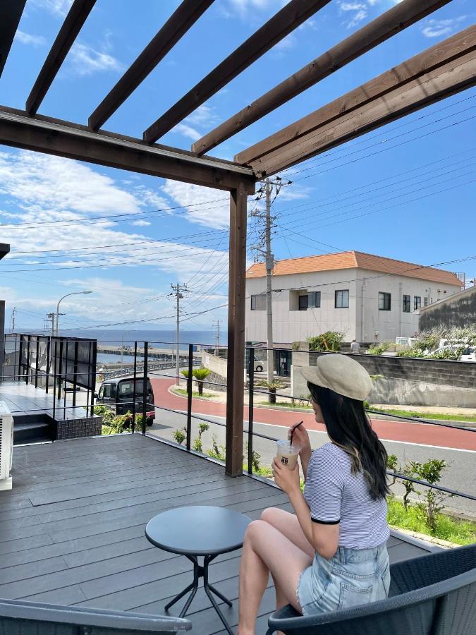 Book Tea Bed Izuoshima Hotell Exteriör bild